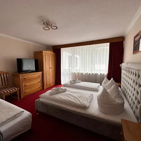 Hotel Gundl Alm 3*