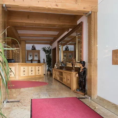 Hotel Gundl Alm 3*